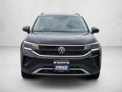 2024 Volkswagen Taos SE FWD