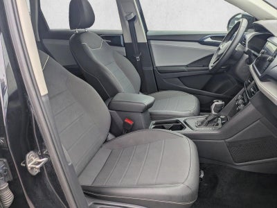 2024 Volkswagen Taos SE FWD