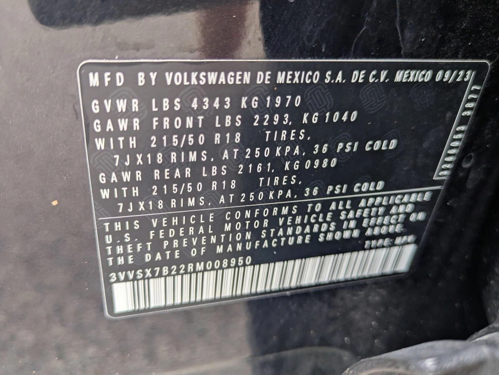 2024 Volkswagen Taos SE FWD