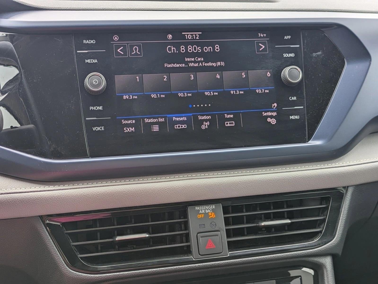 2024 Volkswagen Taos SE FWD