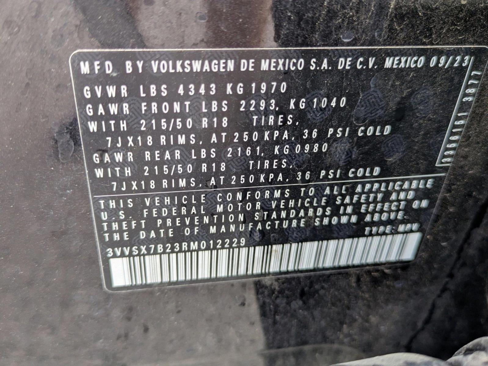 2024 Volkswagen Taos SE FWD