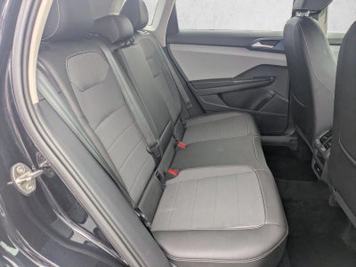 2024 Volkswagen Taos SE FWD