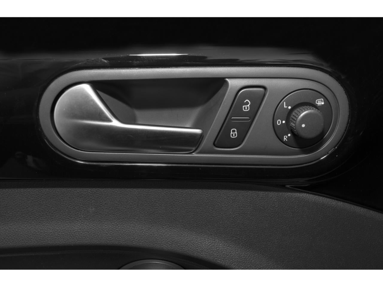 2015 Volkswagen Beetle Convertible 2dr Auto 1.8T w/Sound/Nav PZEV