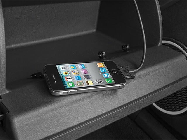 2013 Volkswagen Beetle Convertible 2dr Auto 2.5L