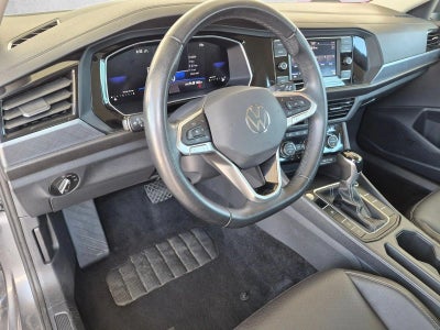 2024 Volkswagen Jetta SE Auto