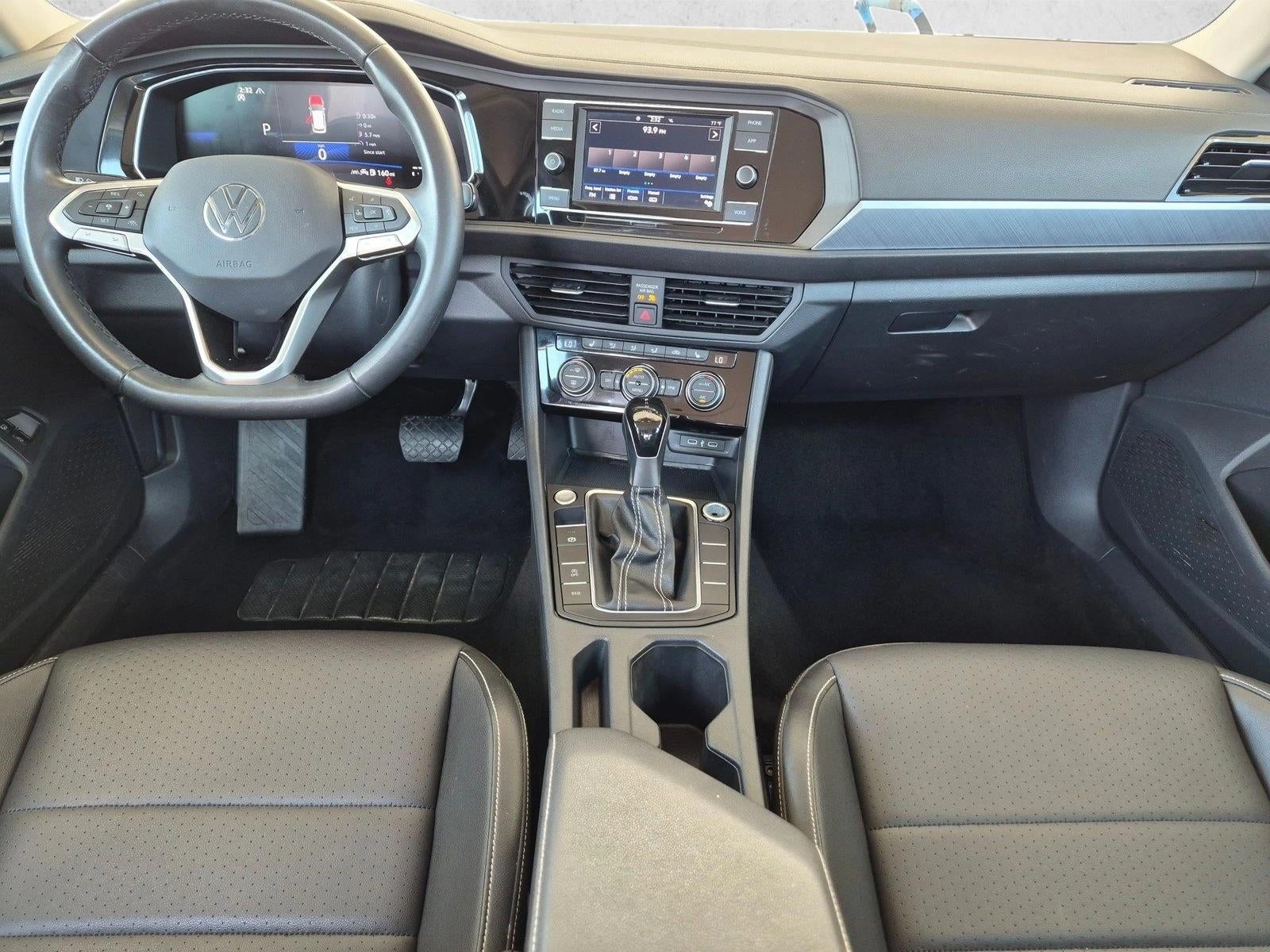 2024 Volkswagen Jetta SE Auto