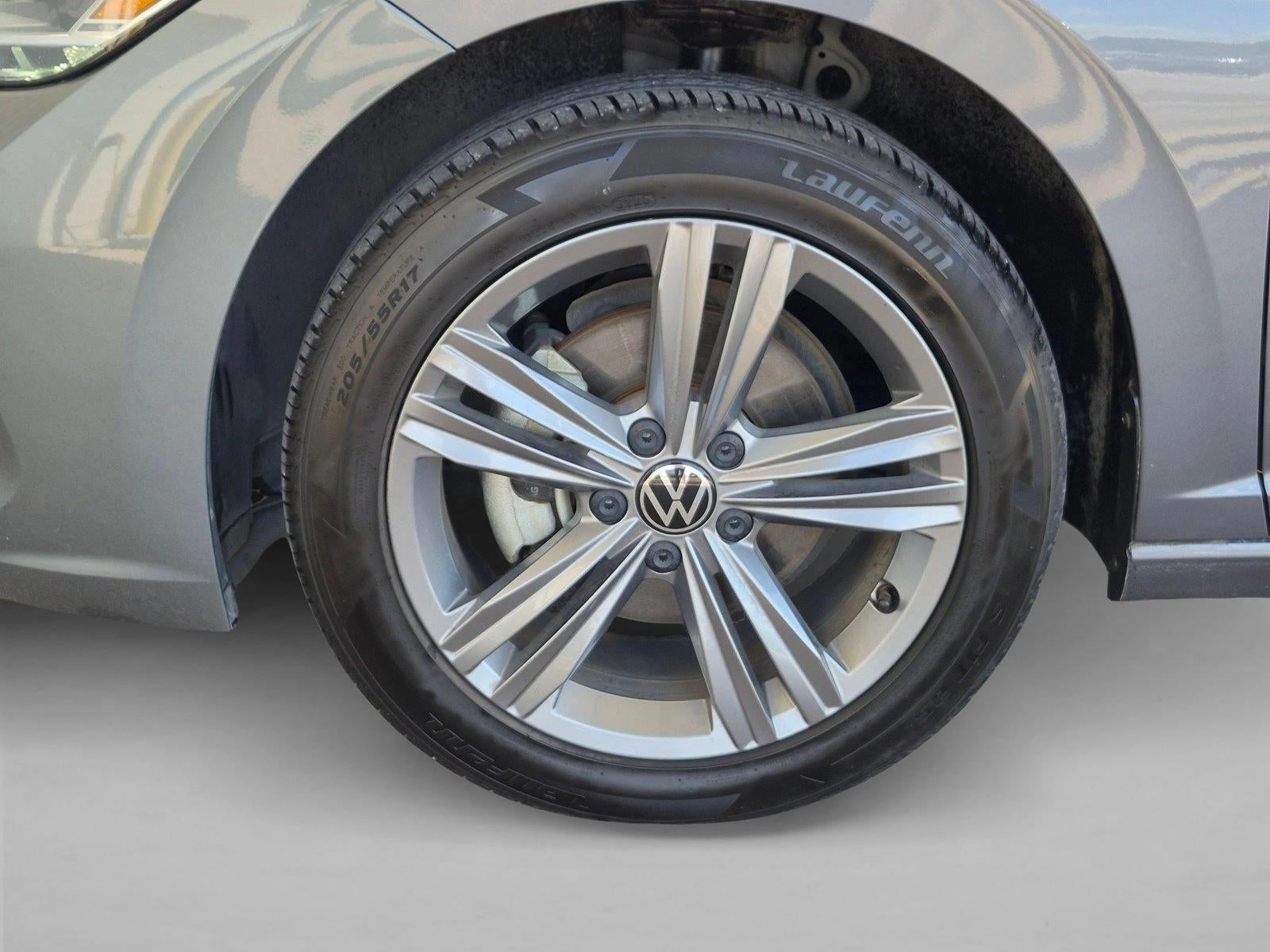2024 Volkswagen Jetta SE Auto