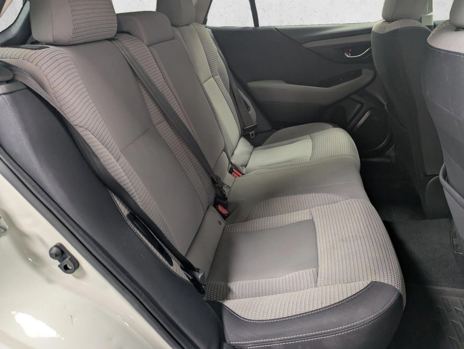 2022 Subaru Outback Premium CVT