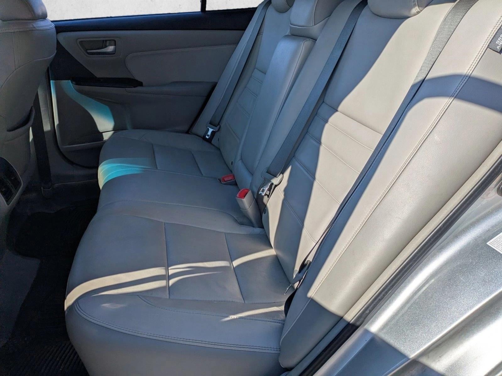 2016 Toyota Camry 4dr Sdn I4 Auto XLE (SE)