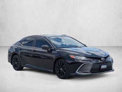 2022 Toyota Camry LE Auto (SE)