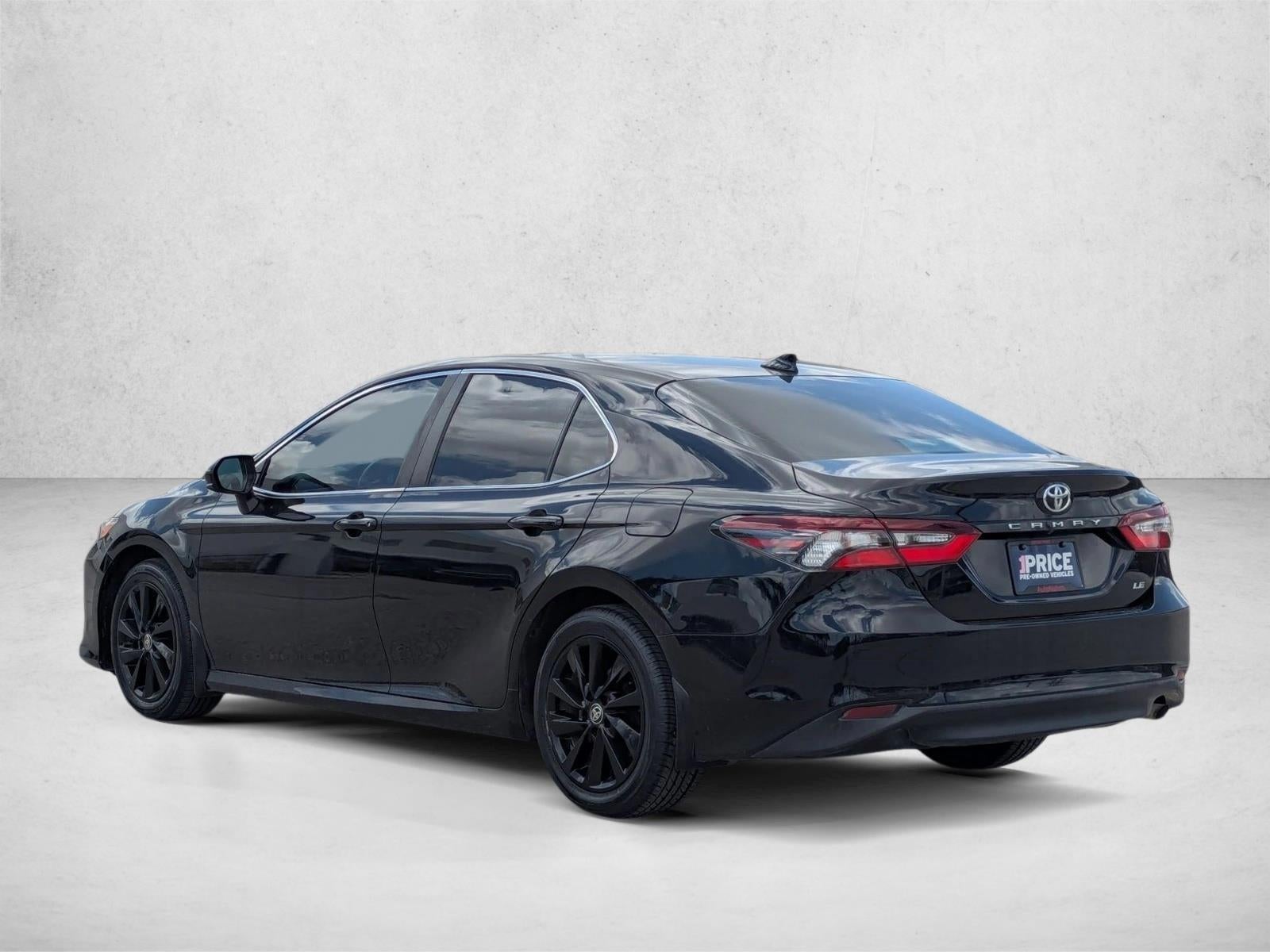 2022 Toyota Camry LE Auto (SE)