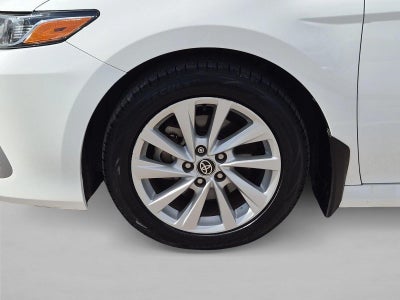2024 Toyota Camry LE Auto (SE)