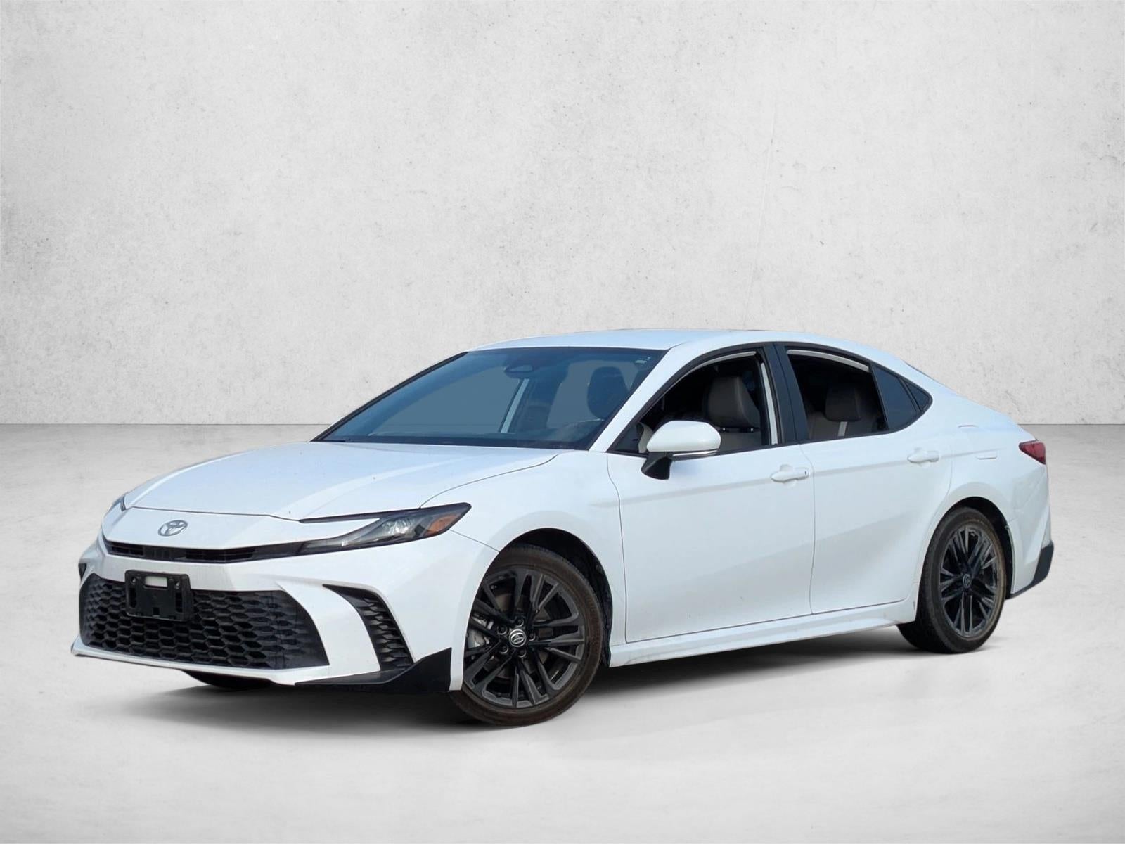 2025 Toyota Camry SE (SE)