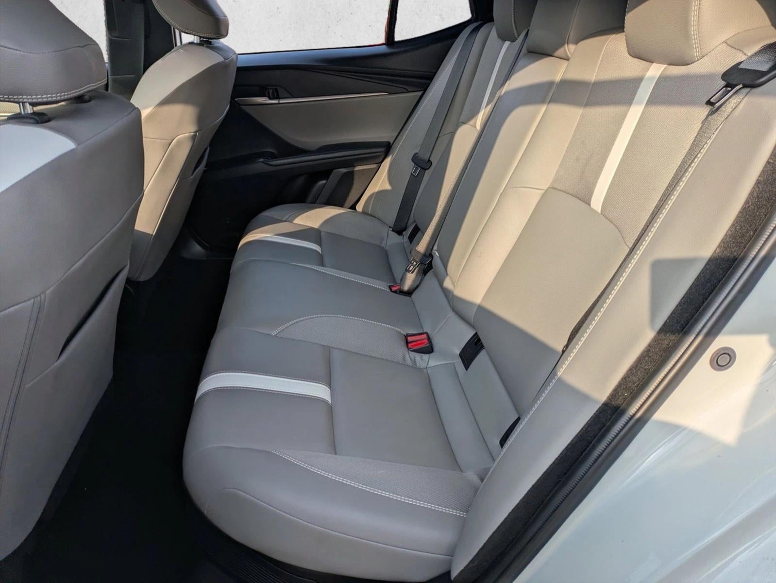 2025 Toyota Camry SE (SE)