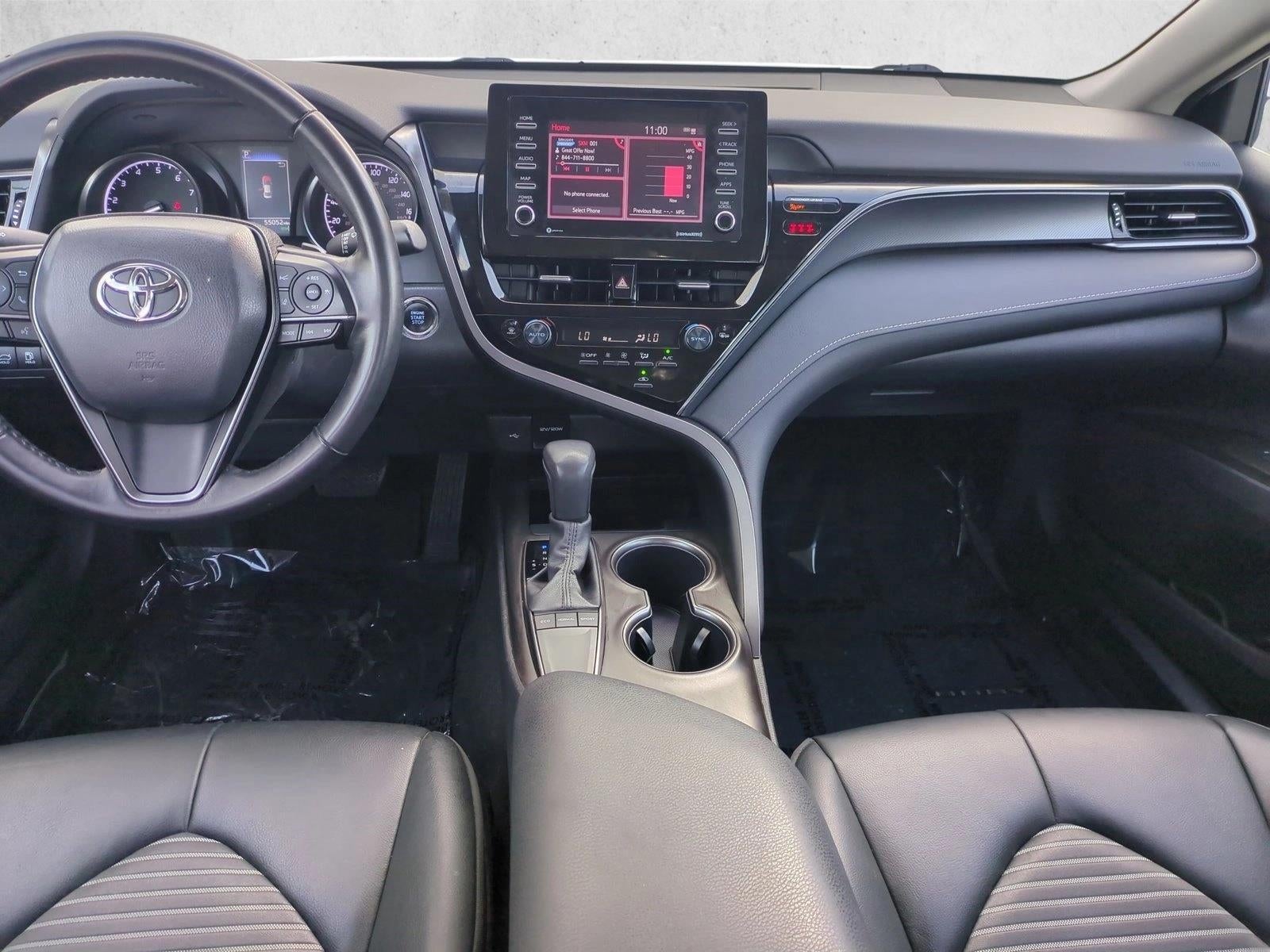 2024 Toyota Camry SE Auto (SE)