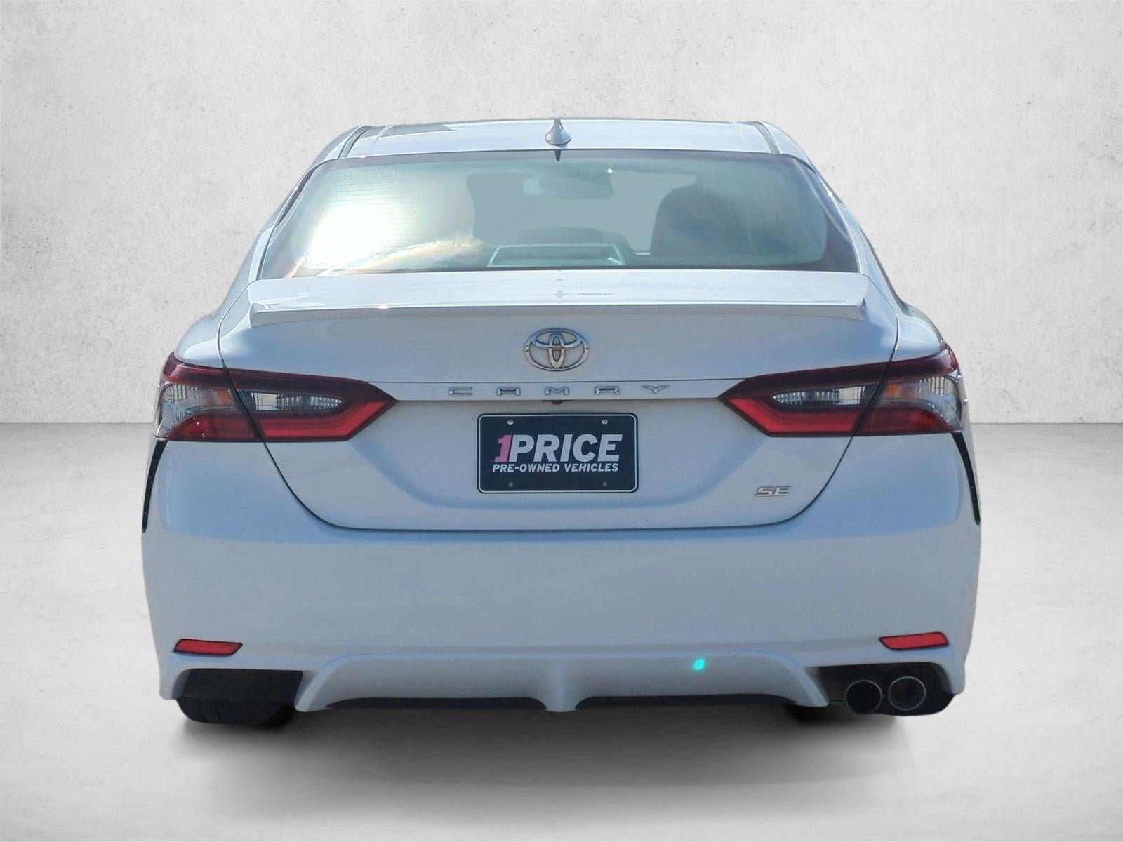 2024 Toyota Camry SE Auto (SE)