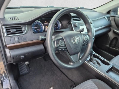 2016 Toyota Camry 4dr Sdn I4 Auto LE (SE)