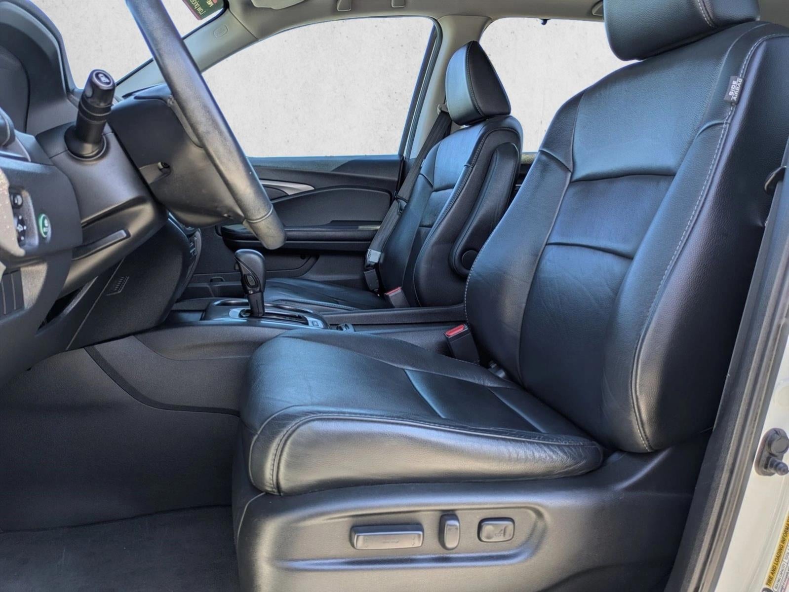 2018 Honda Pilot EX-L w/RES 2WD