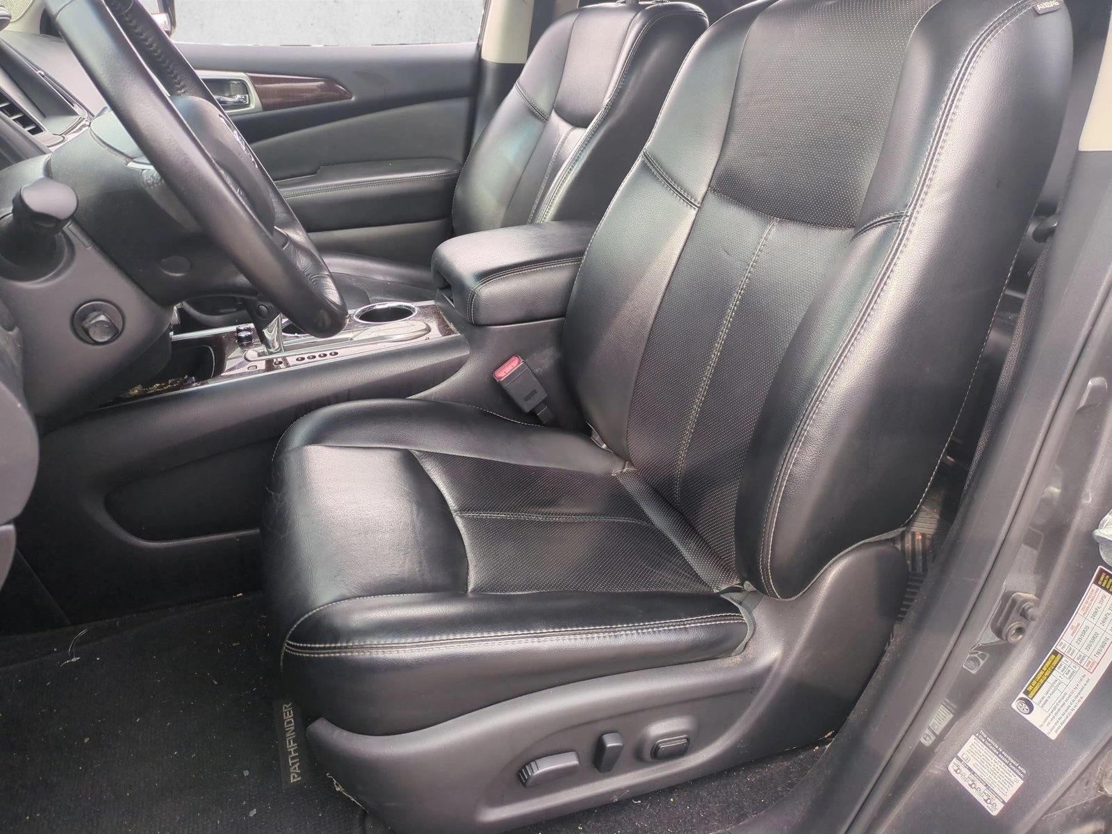 2015 Nissan Pathfinder 2WD 4dr Platinum