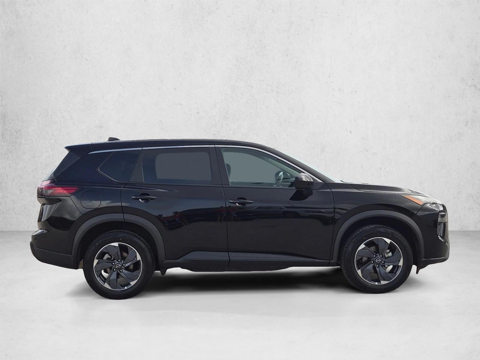 2025 Nissan Rogue FWD SV