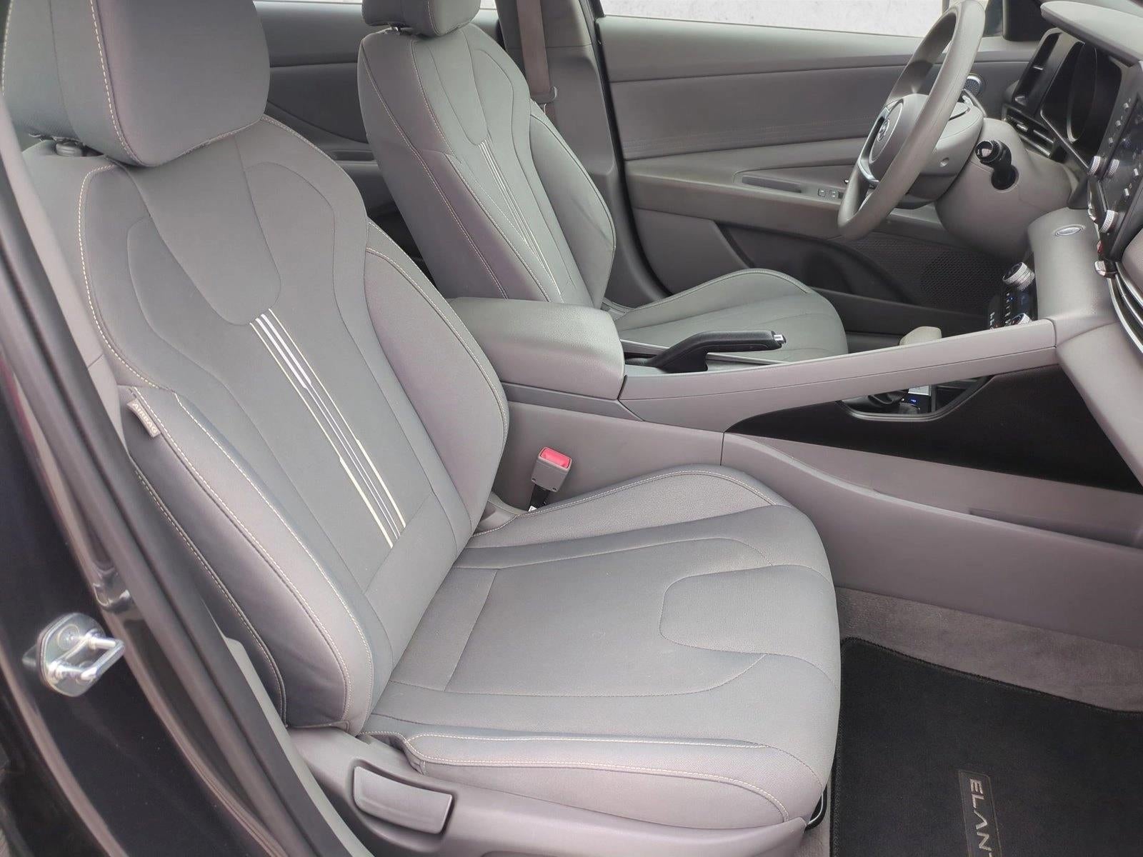 2023 Hyundai ELANTRA SEL IVT