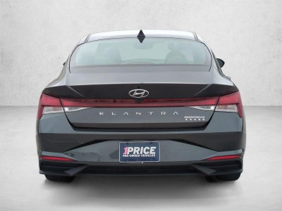 2023 Hyundai ELANTRA SEL IVT