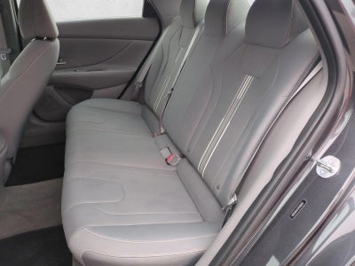 2023 Hyundai ELANTRA SEL IVT