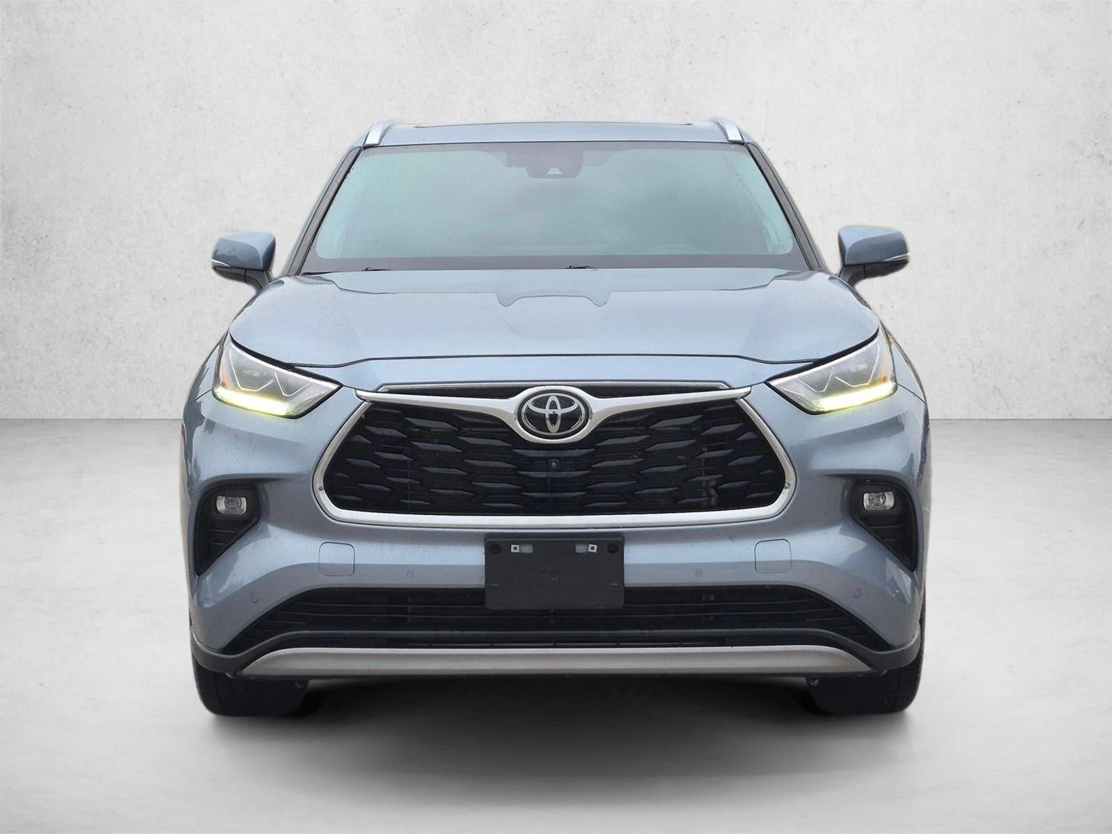 2023 Toyota Highlander Platinum FWD (Natl)