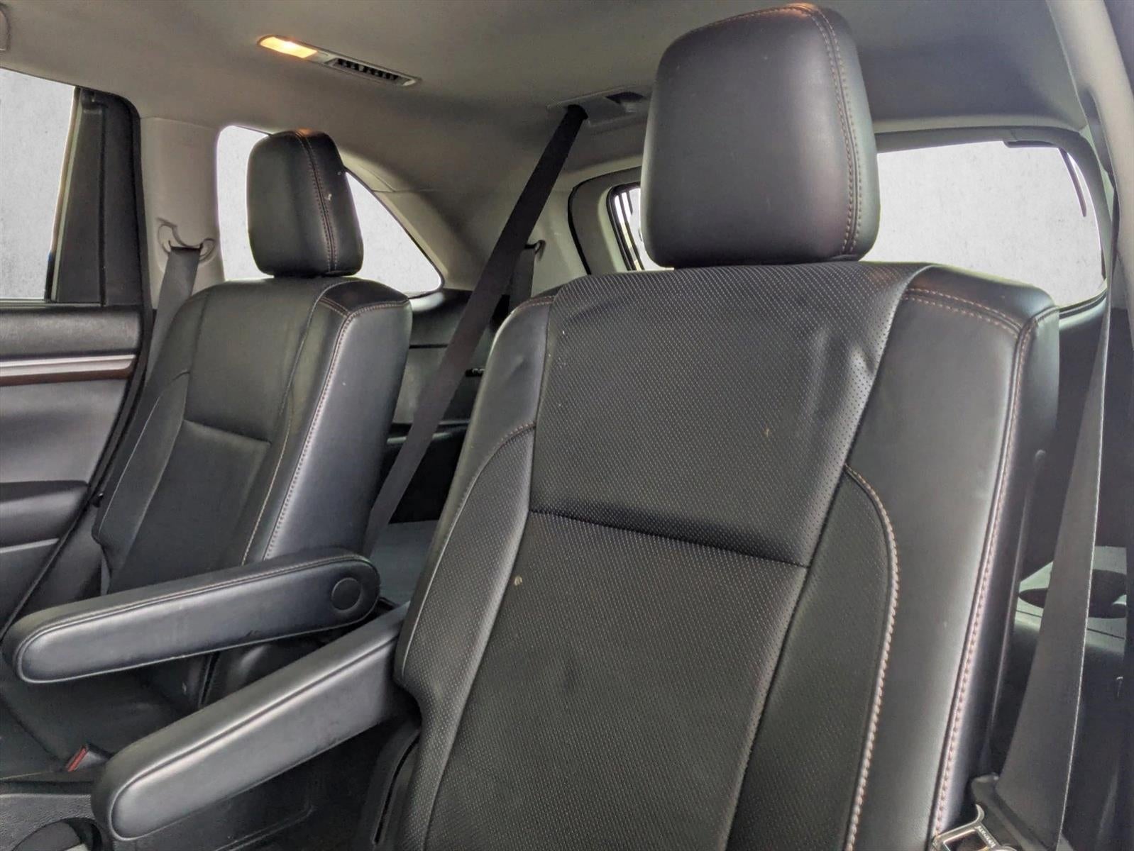 2016 Toyota Highlander FWD 4dr V6 Limited (GS)