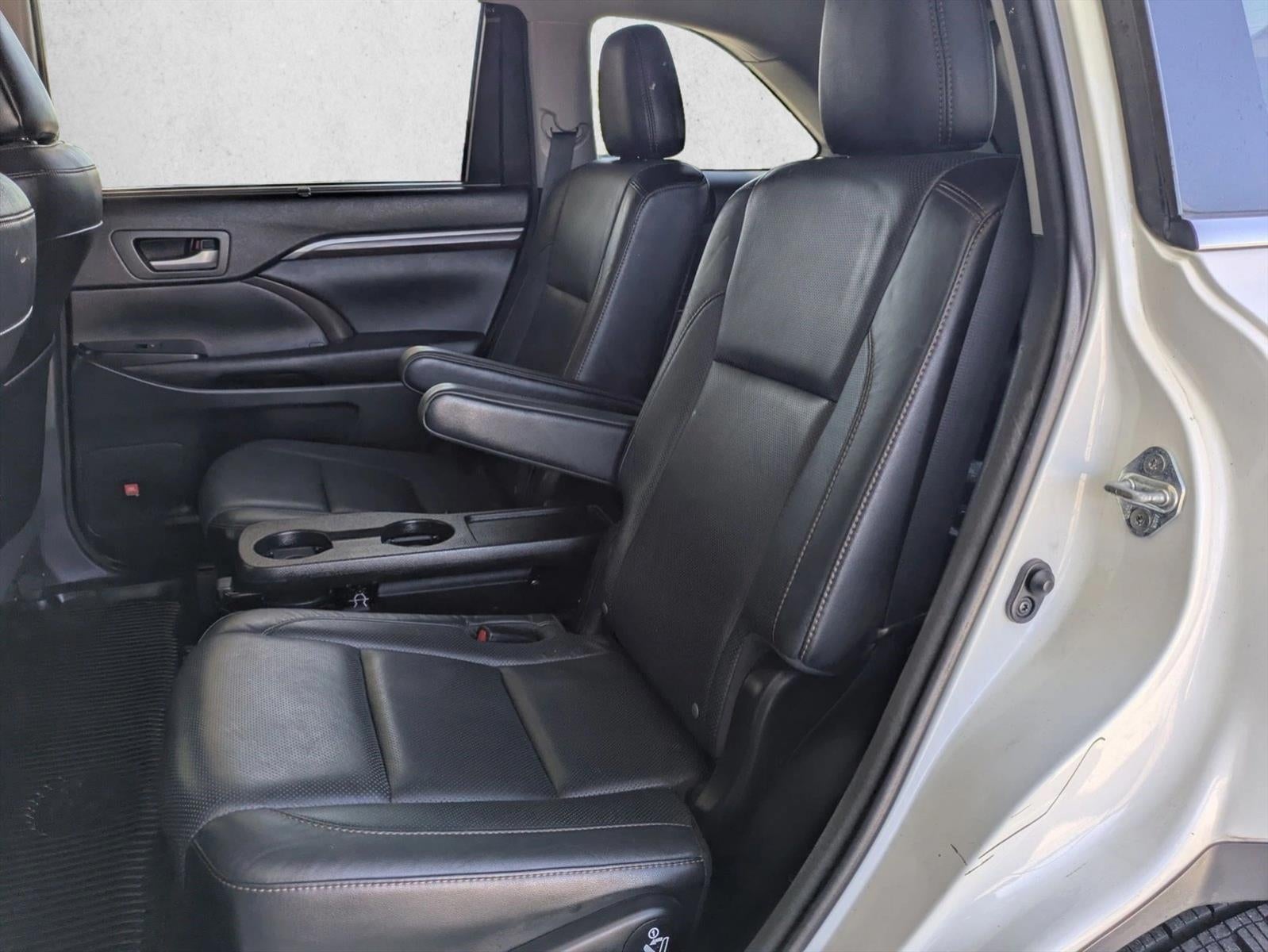 2016 Toyota Highlander FWD 4dr V6 Limited (GS)