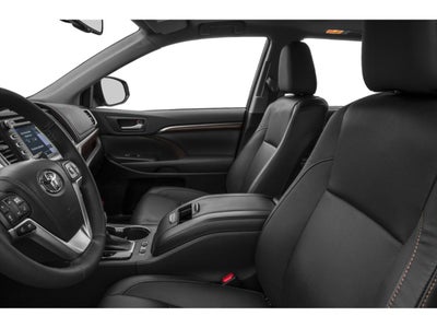 2015 Toyota Highlander FWD 4dr I4 LE (Natl)