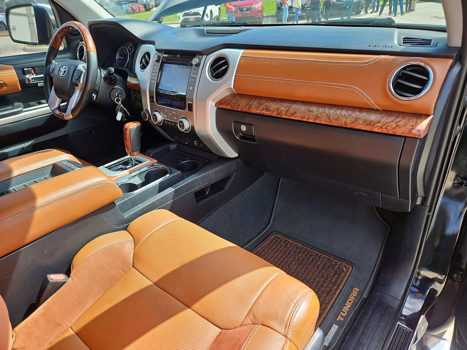 2015 Toyota Tundra 4WD Truck 4WD CrewMax Short Bed 5.7L FFV 1794 (Natl)