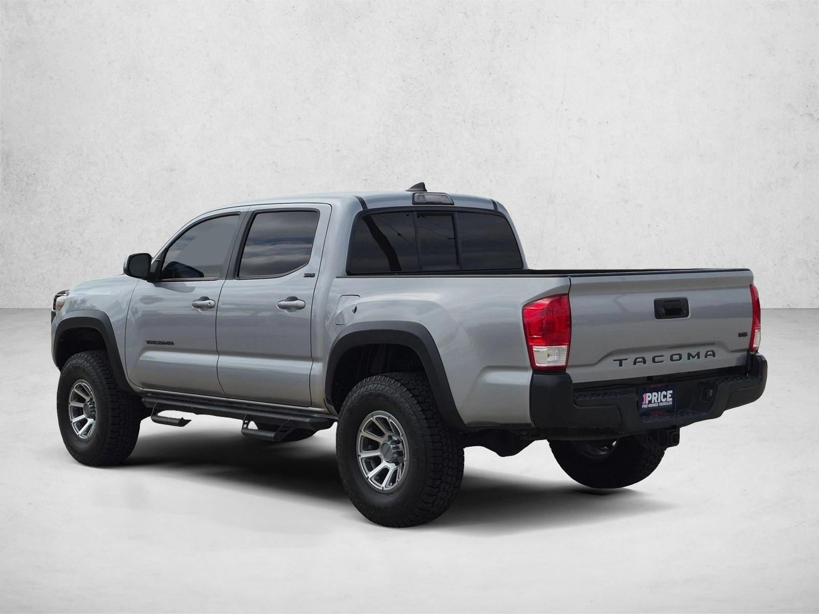 2017 Toyota Tacoma SR5 Double Cab 5' Bed V6 4x2 AT (GS)