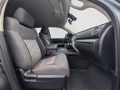 2021 Toyota Tundra 4WD 4WD SR5 CrewMax 5.5' Bed 5.7L (SE)