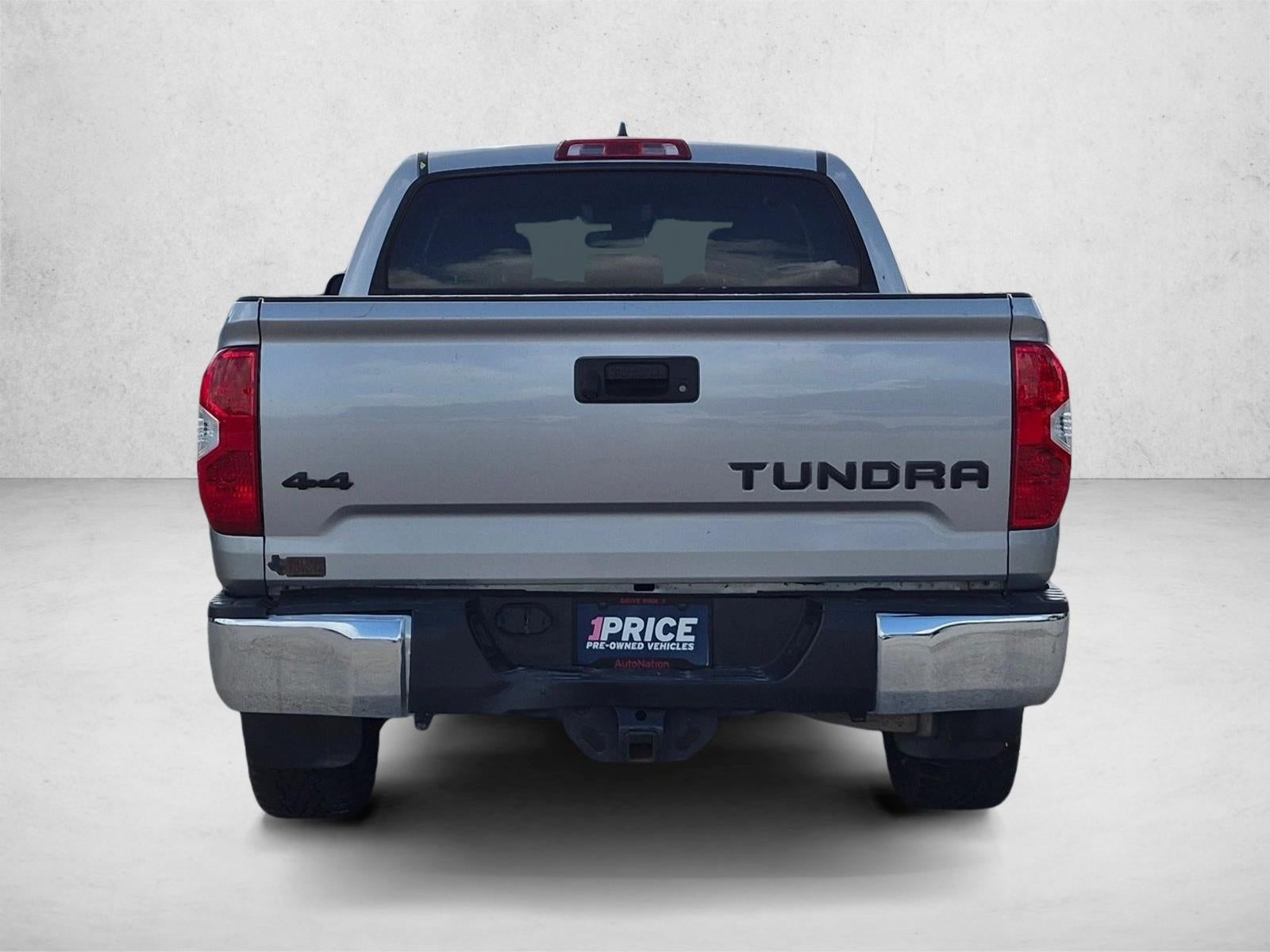 2020 Toyota Tundra 4WD 4WD SR5 CrewMax 5.5' Bed 5.7L (SE)