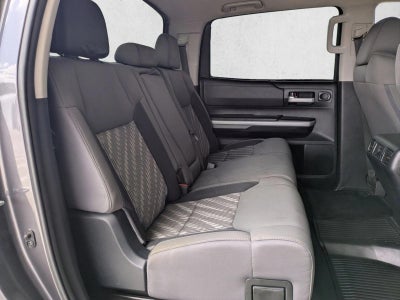 2018 Toyota Tundra 4WD 4WD SR5 CrewMax 5.5' Bed 5.7L (SE)