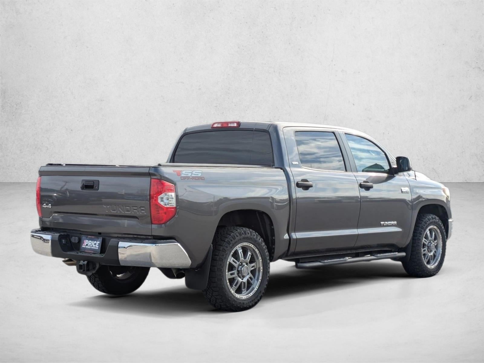 2018 Toyota Tundra 4WD 4WD SR5 CrewMax 5.5' Bed 5.7L (SE)