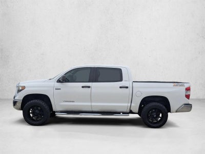 2018 Toyota Tundra 2WD 2WD SR5 CrewMax 5.5' Bed 5.7L (SE)