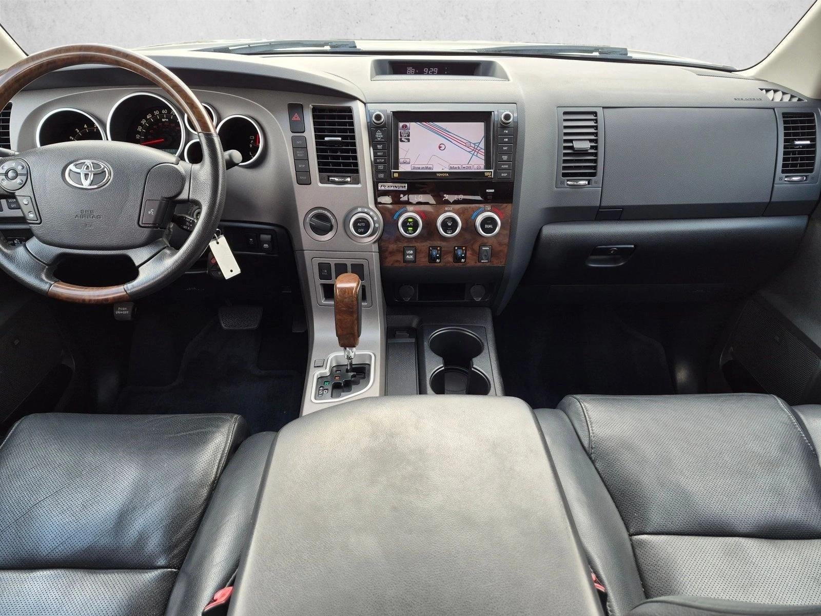 2013 Toyota Tundra 4WD Truck 4WD CrewMax Short Bed 5.7L FFV Platinum (Natl)
