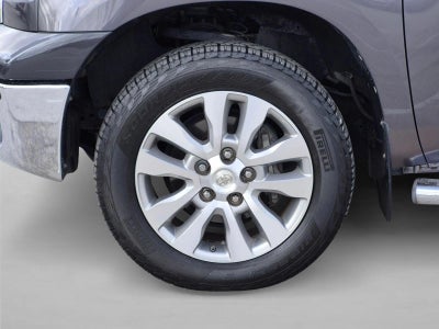 2013 Toyota Tundra 4WD Truck 4WD CrewMax Short Bed 5.7L FFV Platinum (Natl)