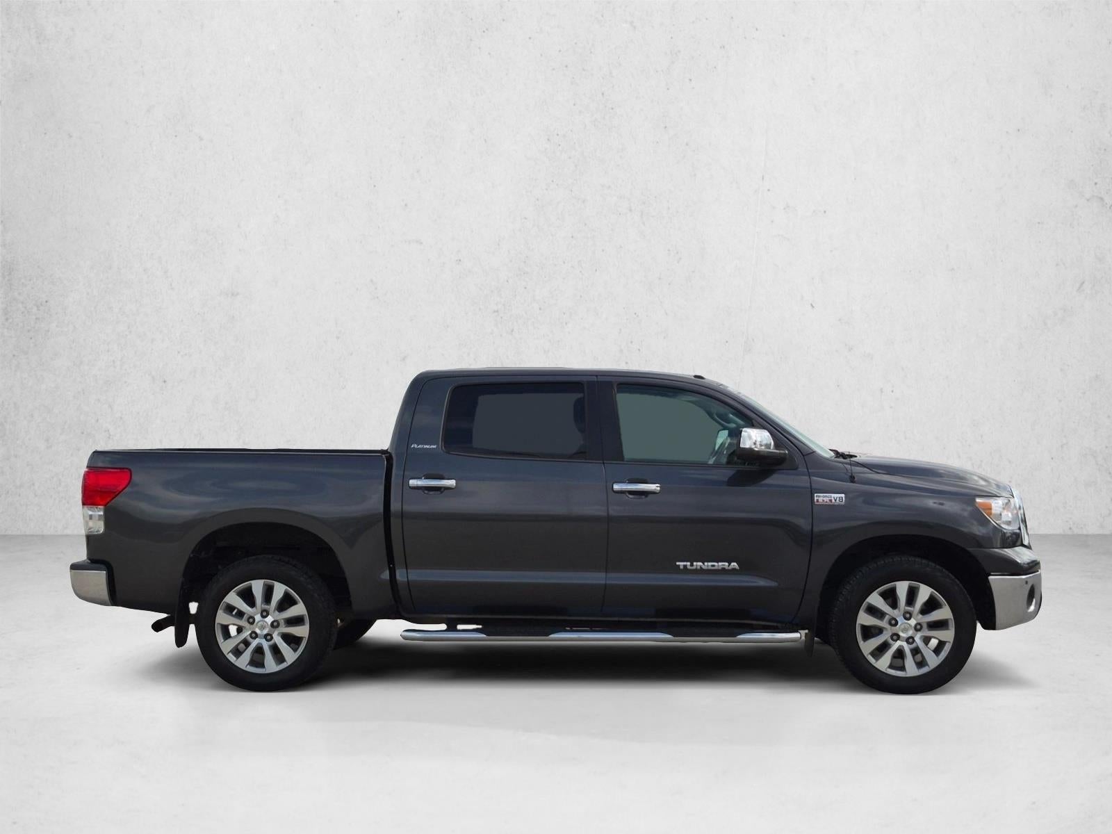 2013 Toyota Tundra 4WD Truck 4WD CrewMax Short Bed 5.7L FFV Platinum (Natl)