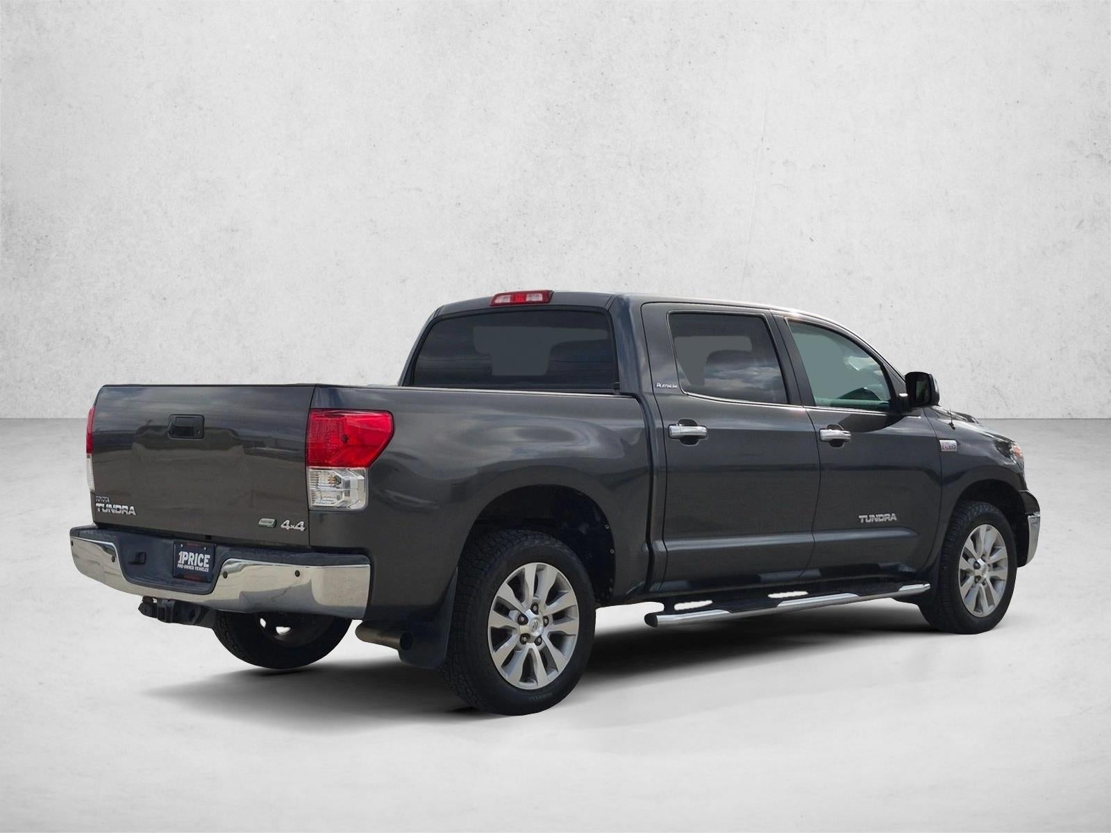 2013 Toyota Tundra 4WD Truck 4WD CrewMax Short Bed 5.7L FFV Platinum (Natl)