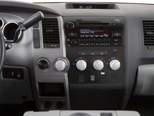 2013 Toyota Tundra 4WD Truck 4WD CrewMax Short Bed 5.7L FFV Platinum (Natl)