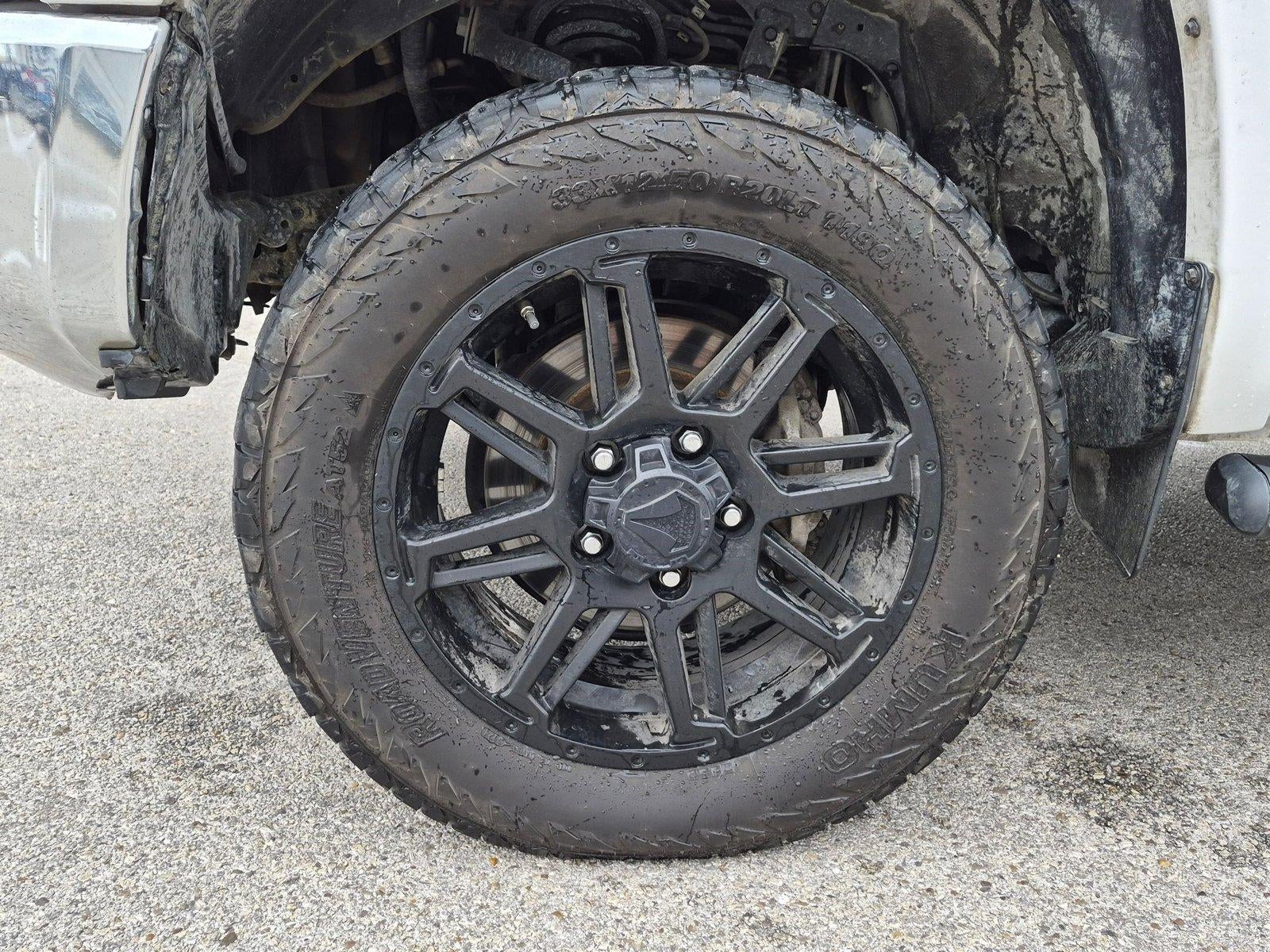 2017 Toyota Tundra 4WD 4WD Limited CrewMax 5.5' Bed 5.7L FFV (SE)