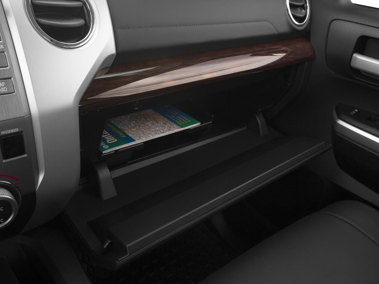 2017 Toyota Tundra 4WD 4WD Limited CrewMax 5.5' Bed 5.7L FFV (SE)