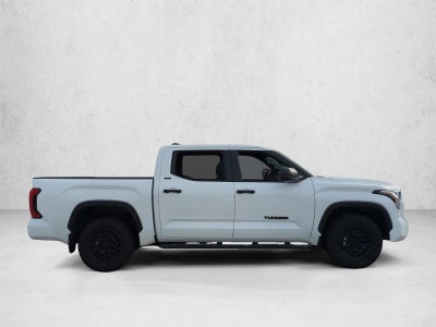 2025 Toyota Tundra 4WD 4WD SR5 CrewMax 5.5' Bed (GS)