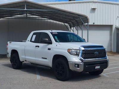 2018 Toyota Tundra 4WD 4WD SR5 Double Cab 6.5' Bed 5.7L FFV (Natl)