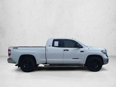 2018 Toyota Tundra 4WD 4WD SR5 Double Cab 6.5' Bed 5.7L FFV (Natl)