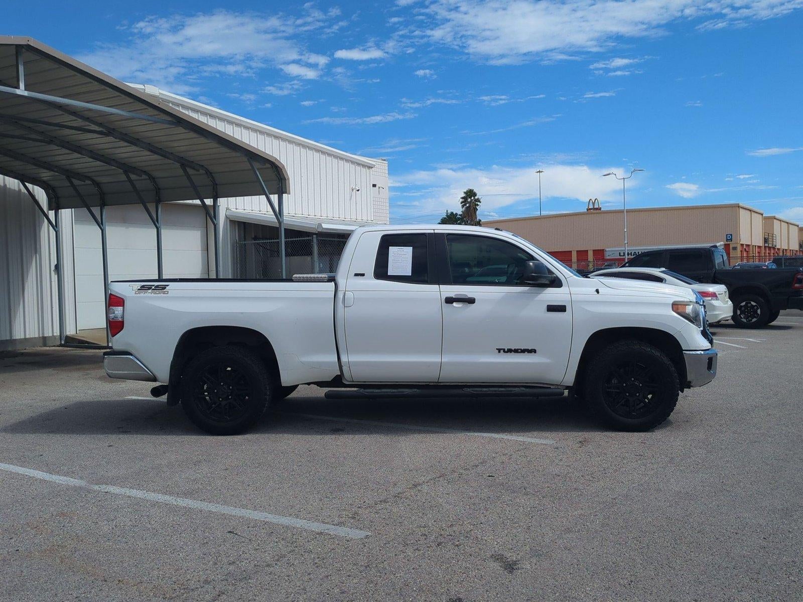 2018 Toyota Tundra 4WD 4WD SR5 Double Cab 6.5' Bed 5.7L FFV (Natl)