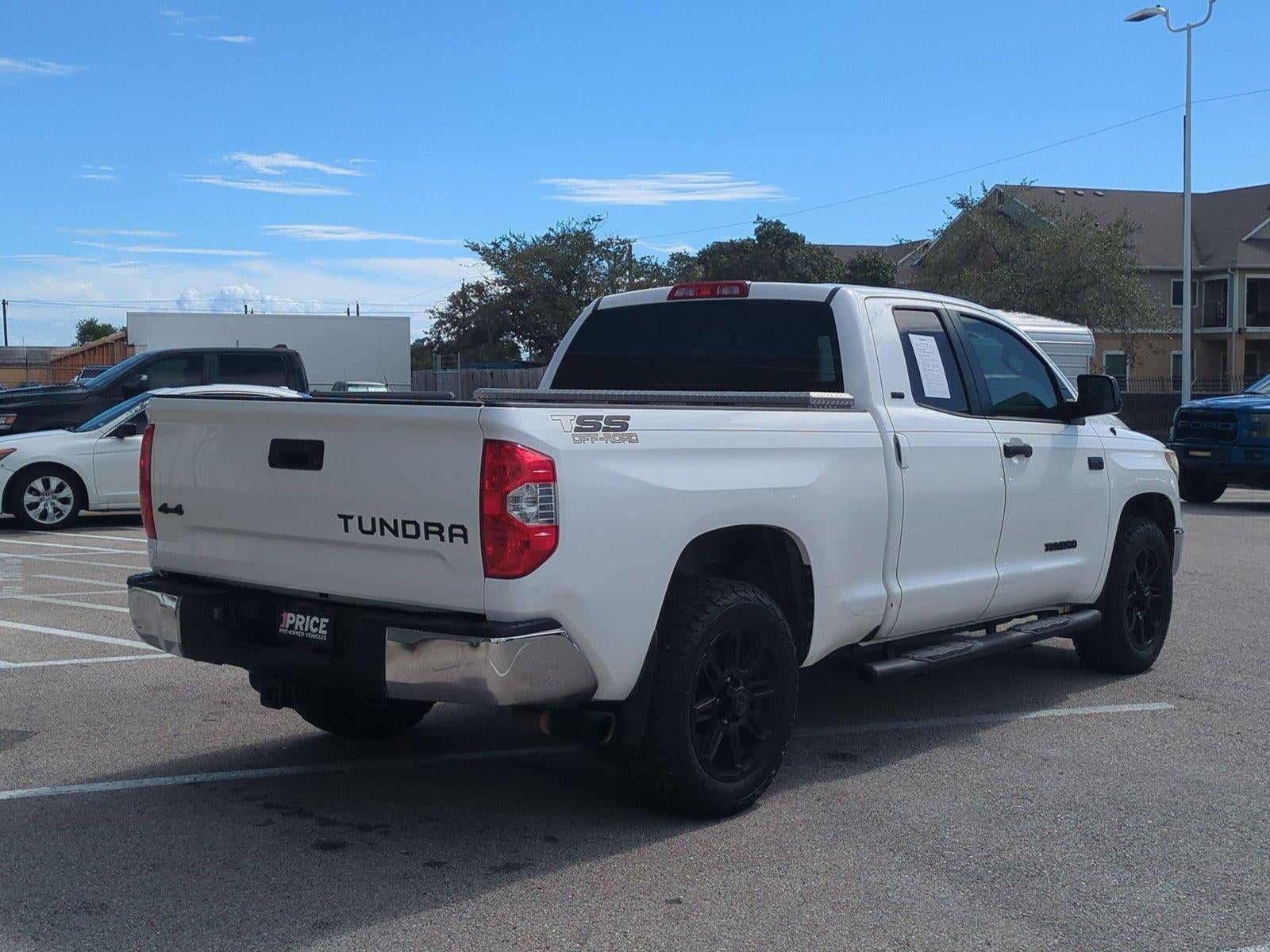2018 Toyota Tundra 4WD 4WD SR5 Double Cab 6.5' Bed 5.7L FFV (Natl)